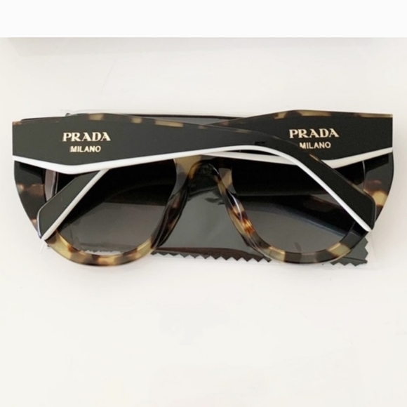 Prada Sunglasses New in Case - Picture 2 of 4